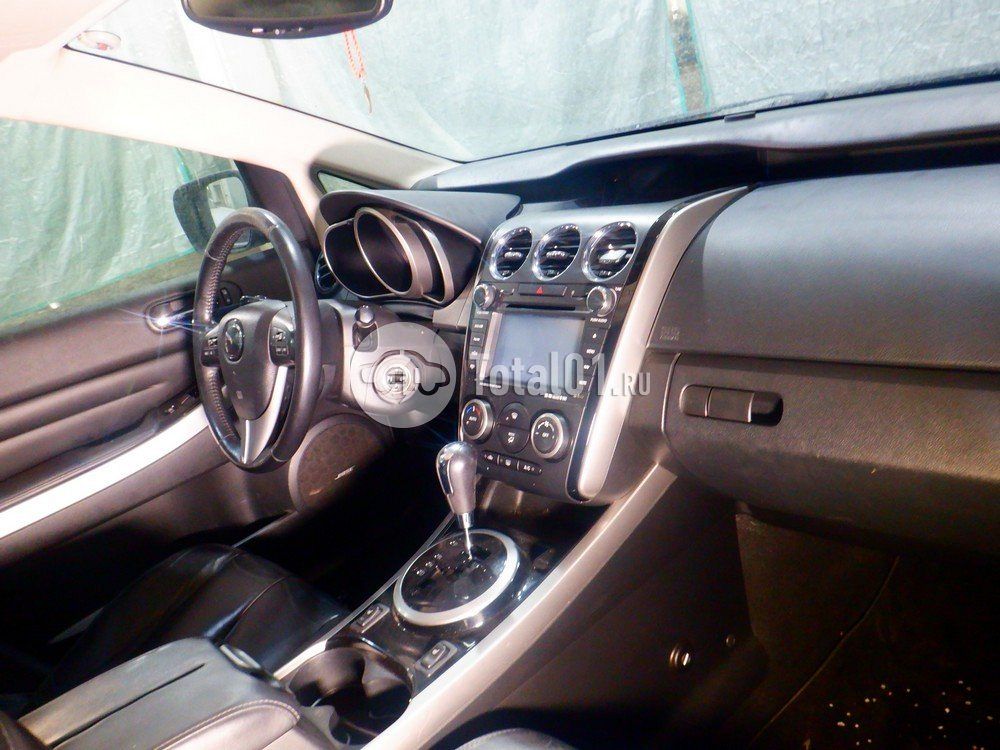 Фото Mazda CX-7 24
