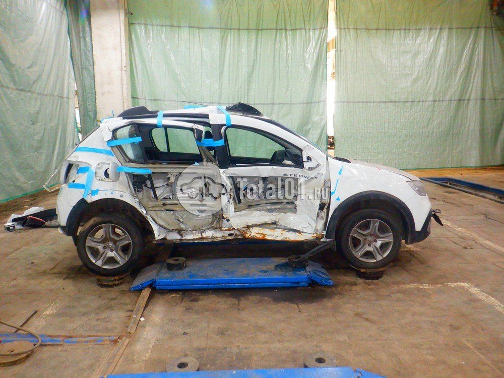 Фото Renault Sandero Stepway 14