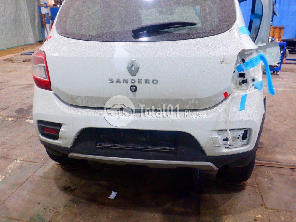 Фото Renault Sandero Stepway 180