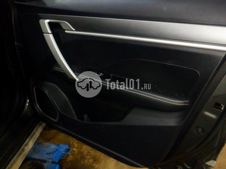 Фото Geely Coolray 20