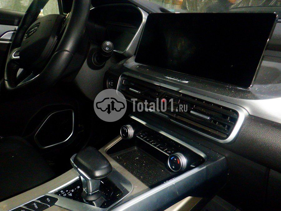 Фото Geely Coolray 34
