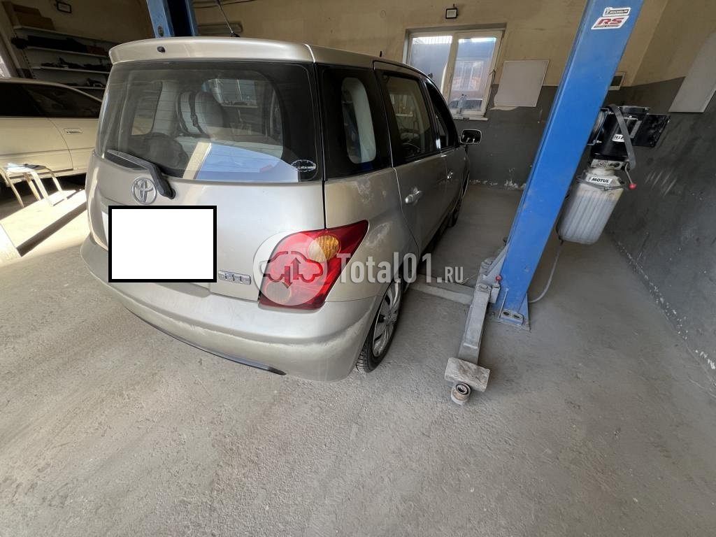 Фото Toyota Ist 2