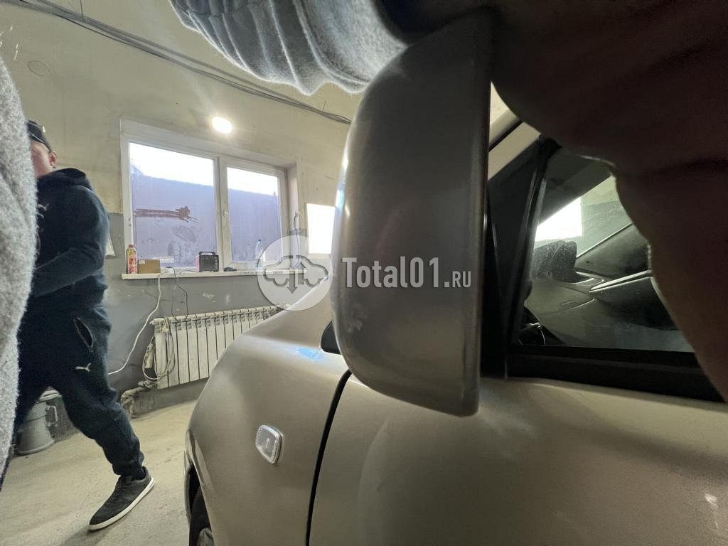 Фото Toyota Ist 16