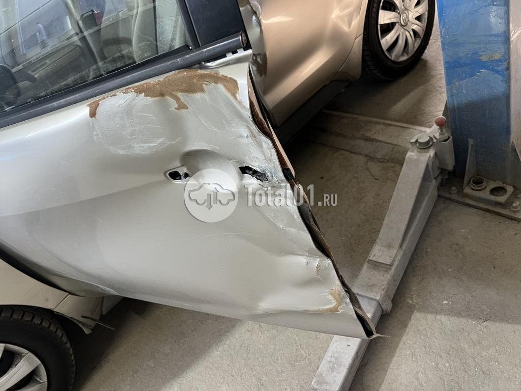 Фото Toyota Ist 22