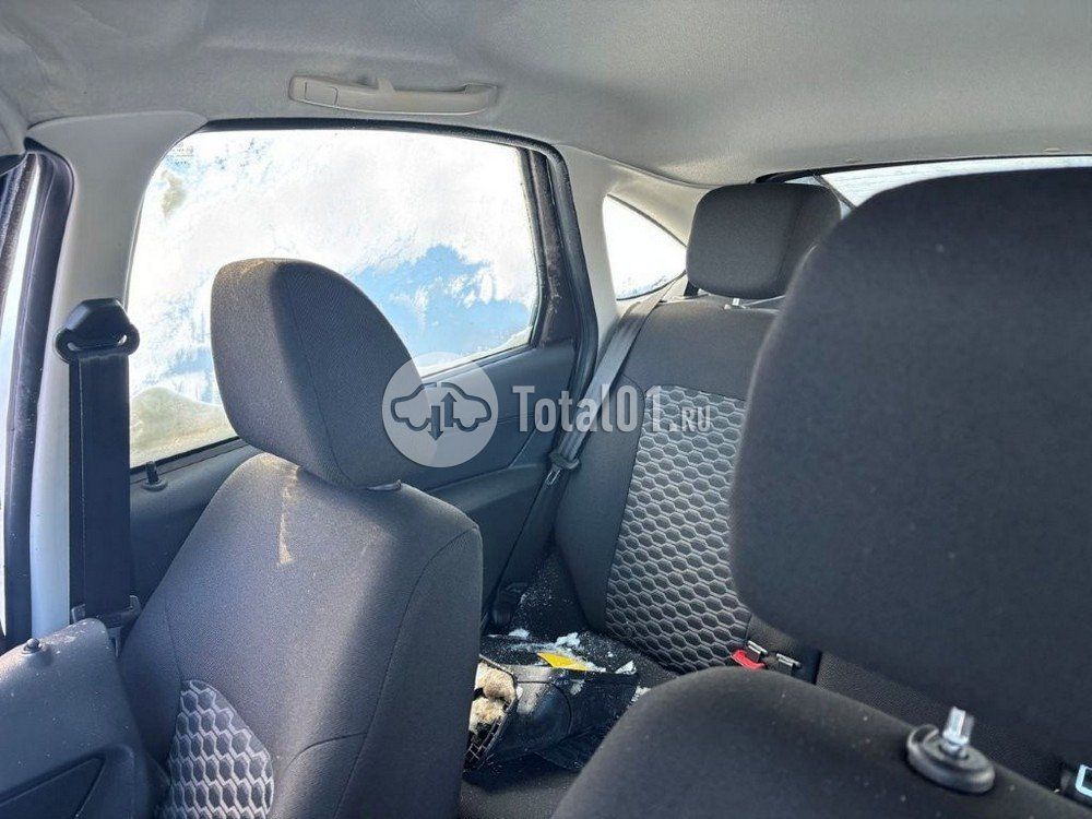 Фото ВАЗ (LADA) Granta 98