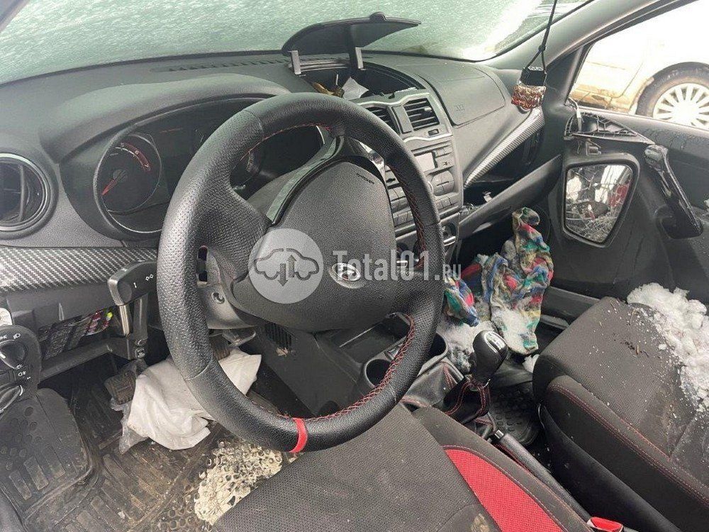 Фото ВАЗ (LADA) Granta 36