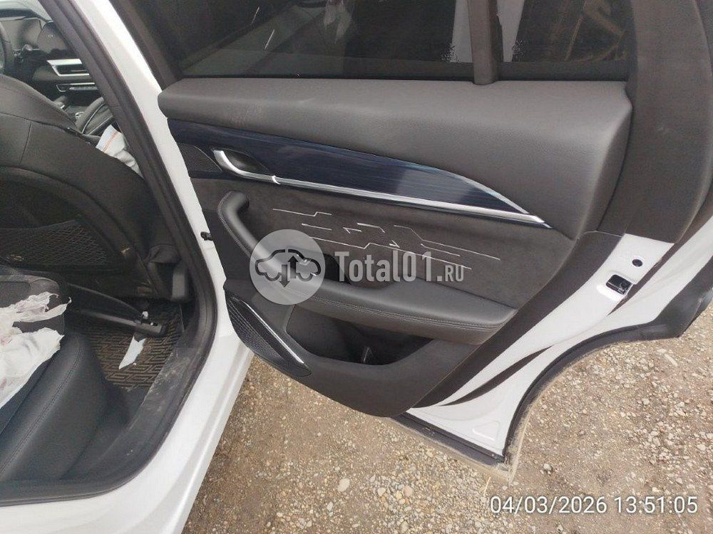 Фото Geely Monjaro 58