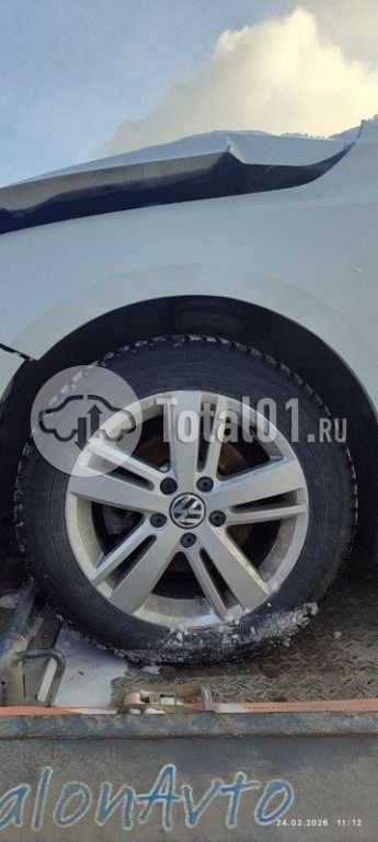 Фото Volkswagen Jetta 12