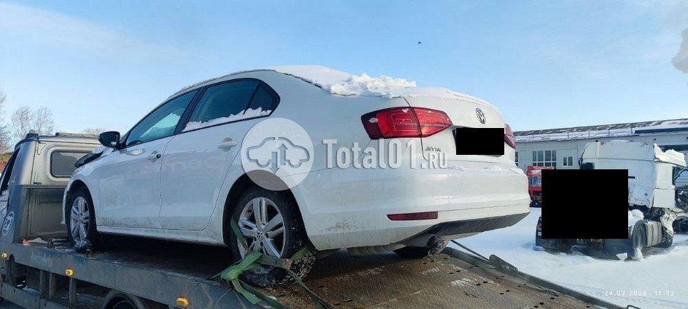 Фото Volkswagen Jetta 26