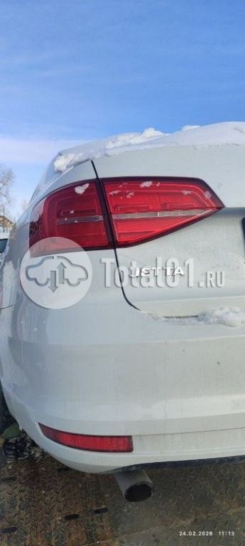 Фото Volkswagen Jetta 28