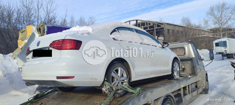 Фото Volkswagen Jetta 36