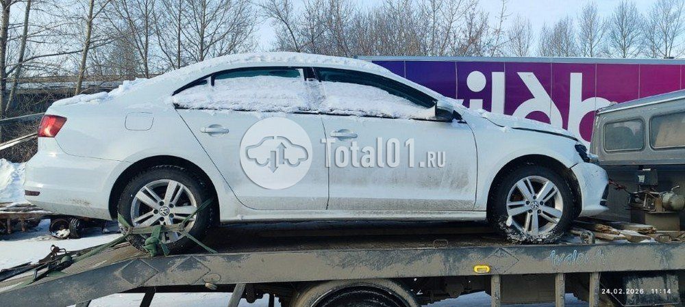 Фото Volkswagen Jetta 40