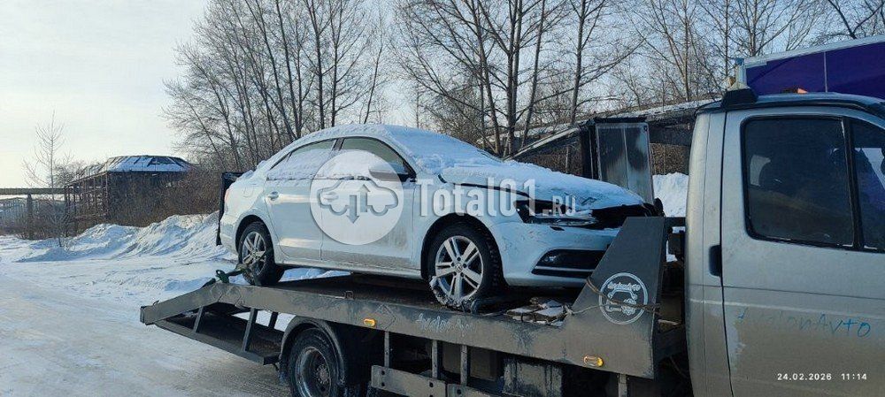 Фото Volkswagen Jetta 50