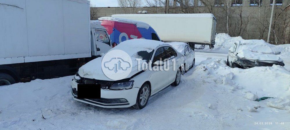 Фото Volkswagen Jetta 150