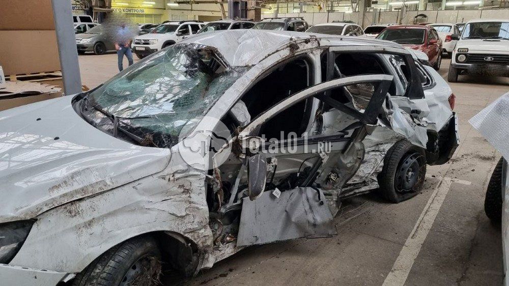 Фото ВАЗ (LADA) Vesta 10