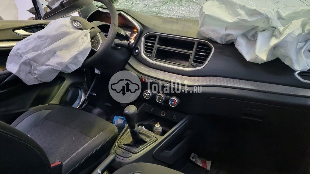 Фото ВАЗ (LADA) Vesta 46