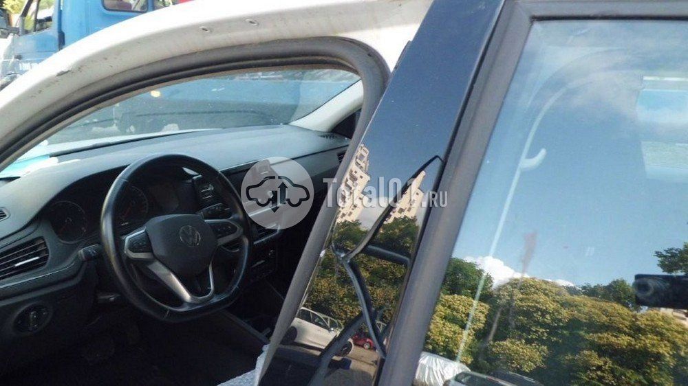 Фото Volkswagen Polo 70