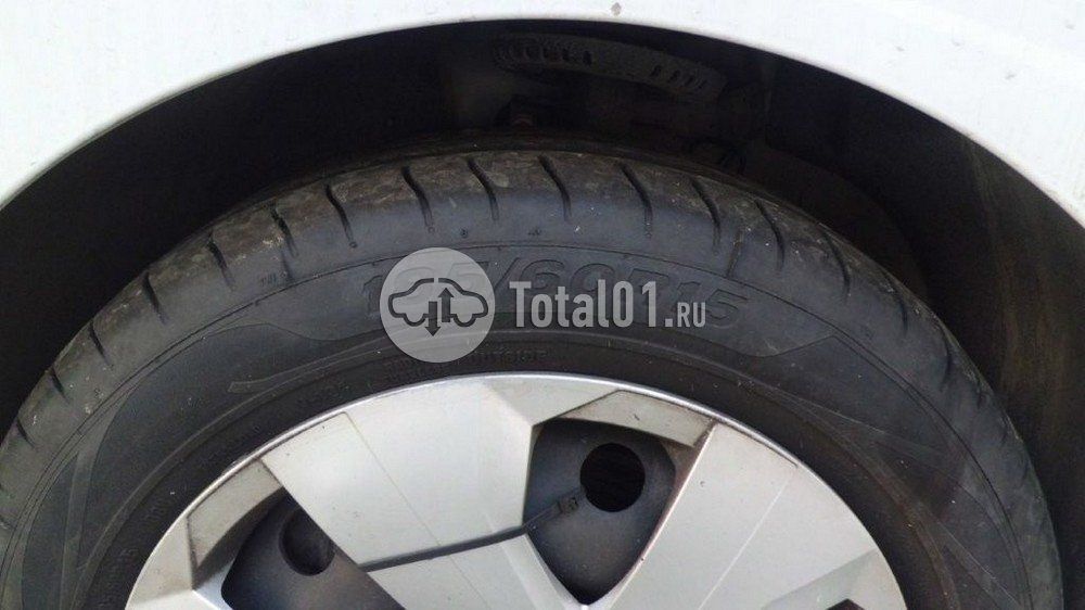 Фото Volkswagen Polo 90