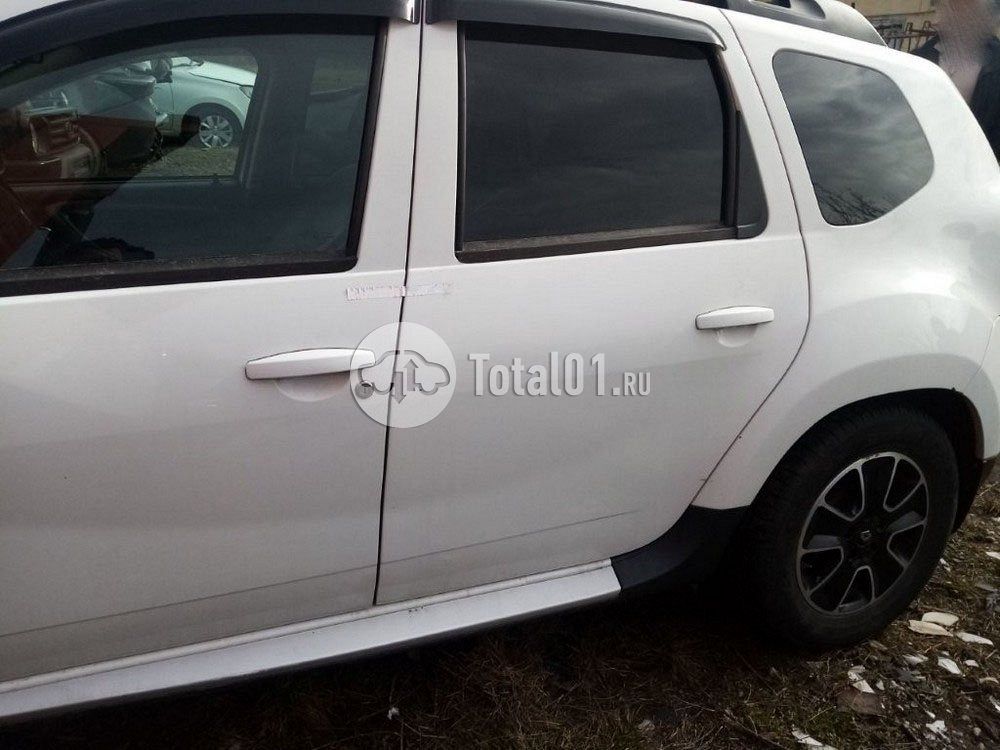 Фото Renault Duster 86