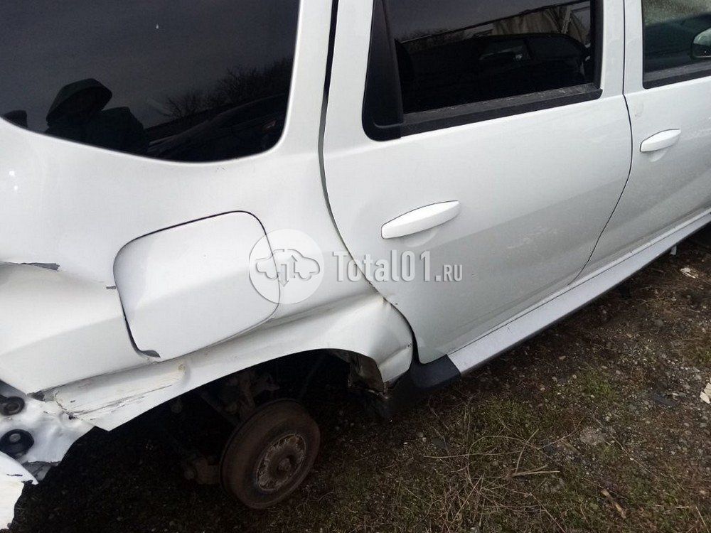 Фото Renault Duster 180