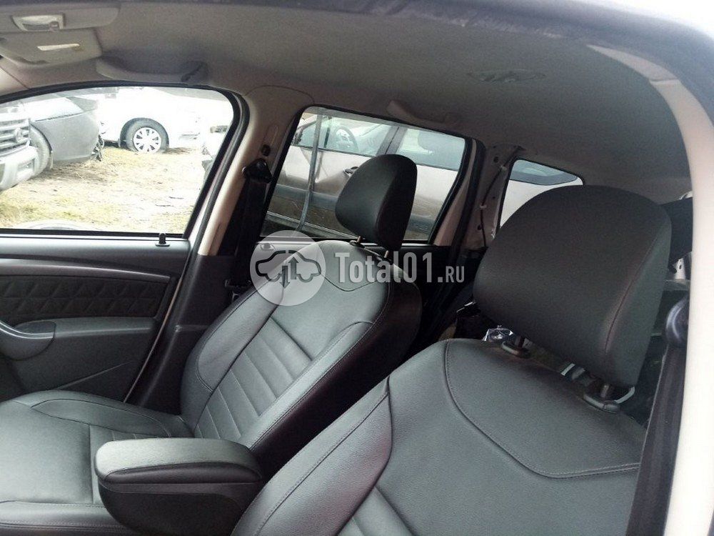 Фото Renault Duster 242