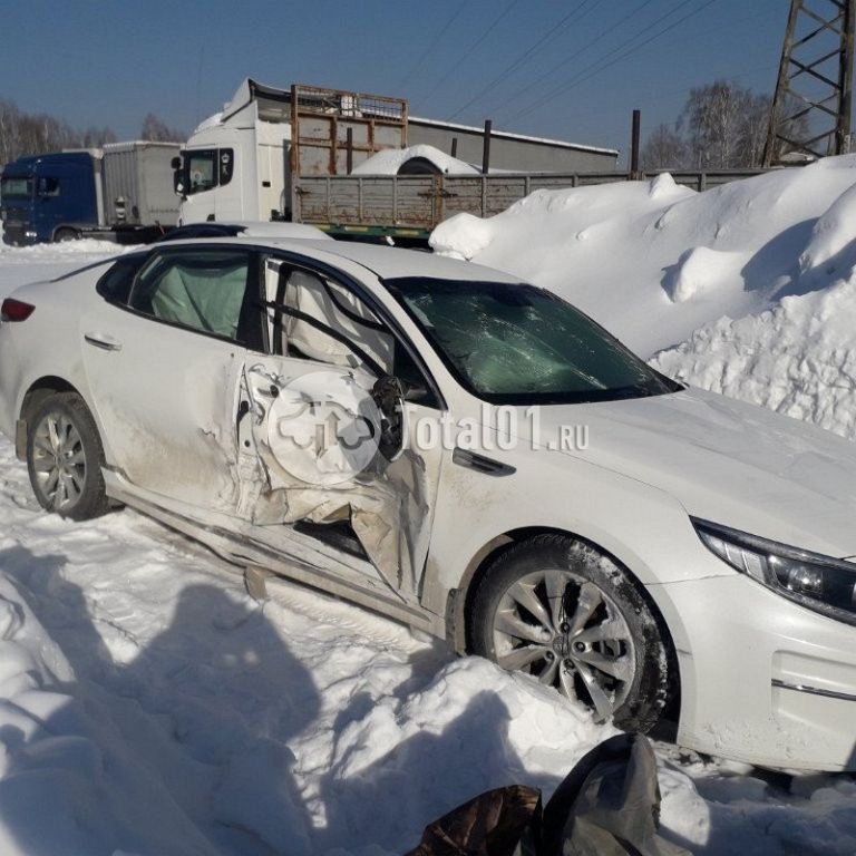 Фото KIA Optima 12