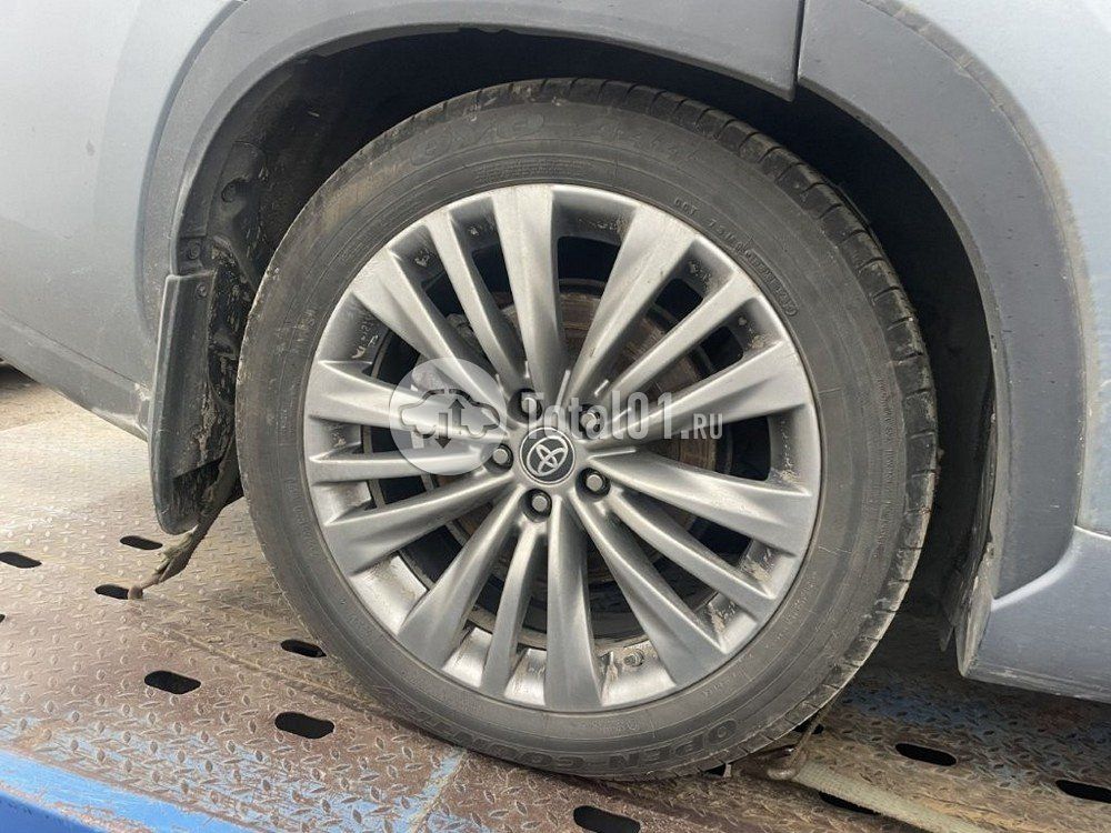 Фото Toyota Highlander 12