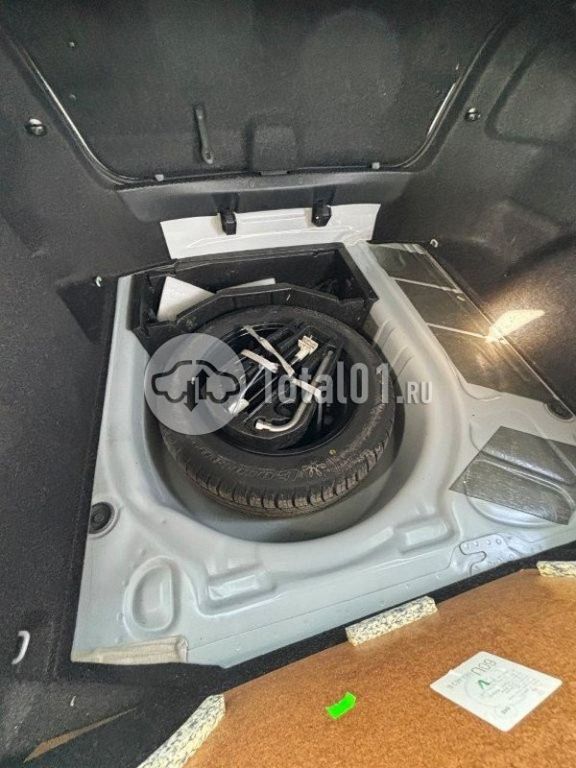 Фото Volkswagen Polo 48