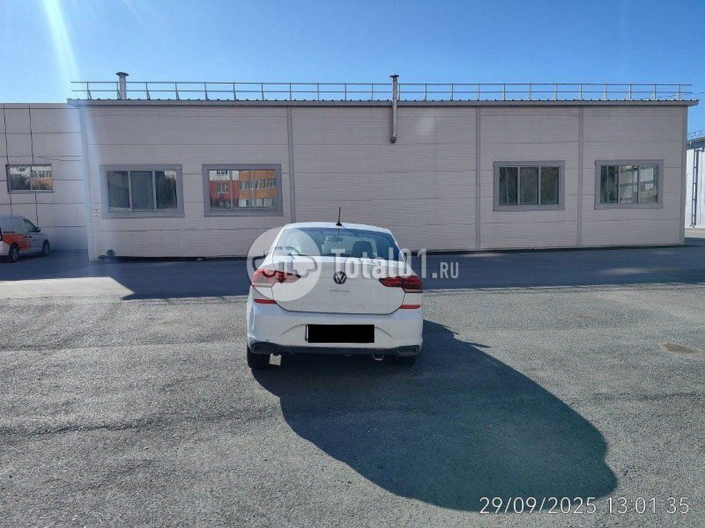 Фото Volkswagen Polo 102