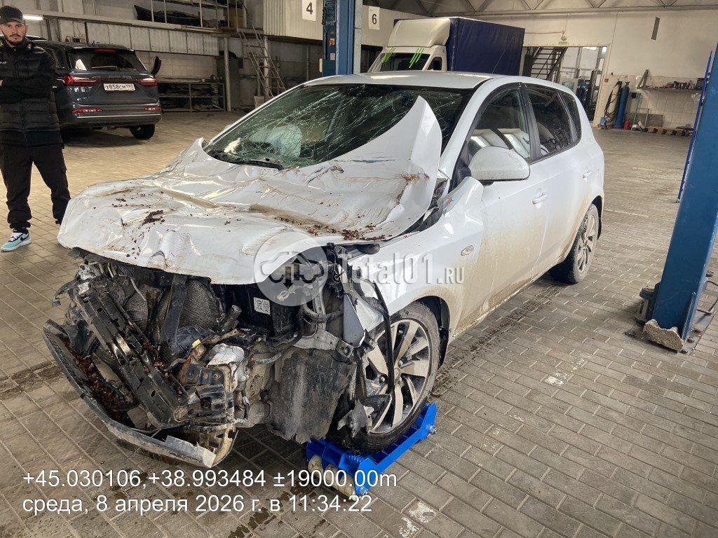 Фото KIA cee\'d 6