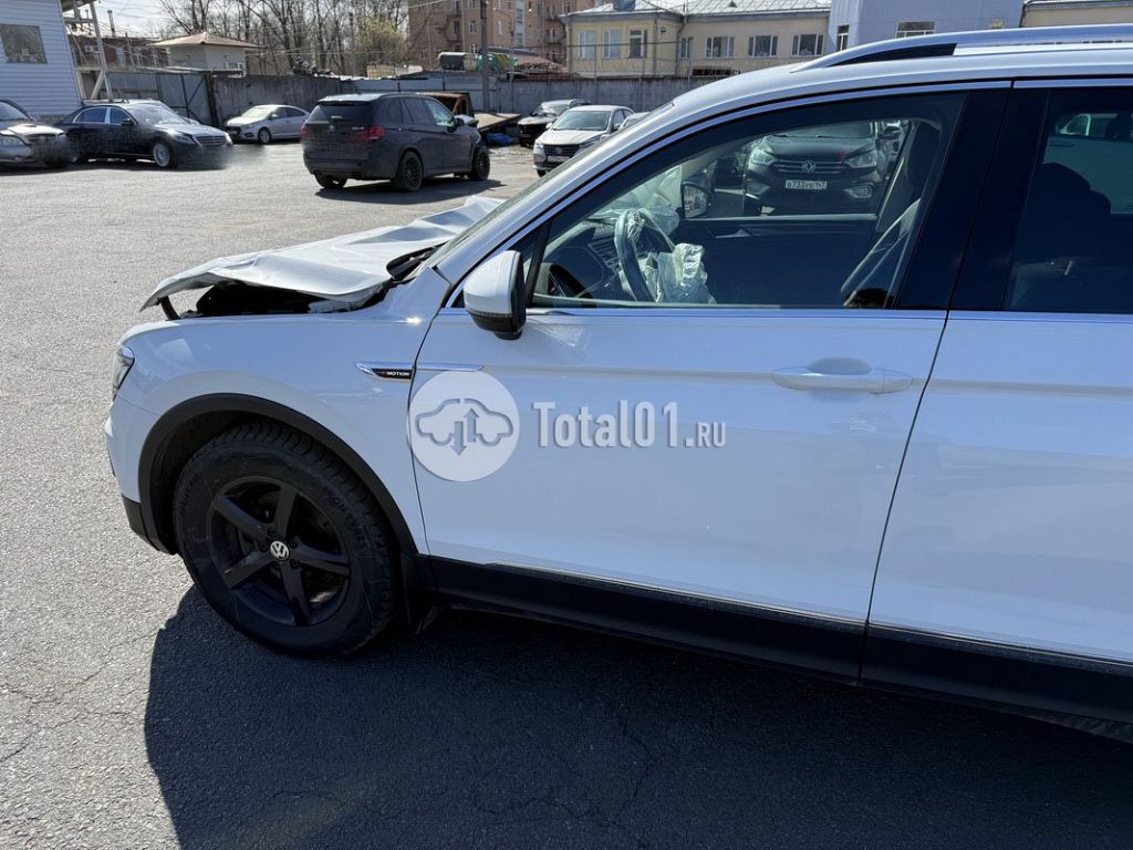 Фото Volkswagen Tiguan 66