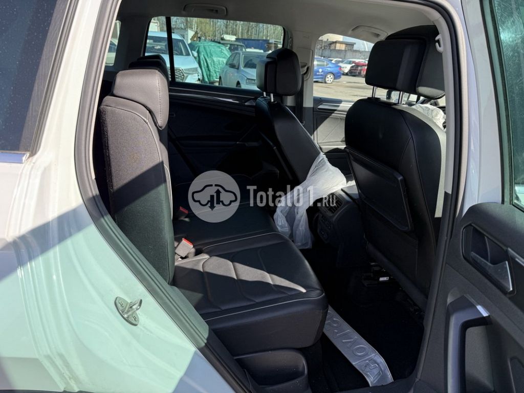 Фото Volkswagen Tiguan 84