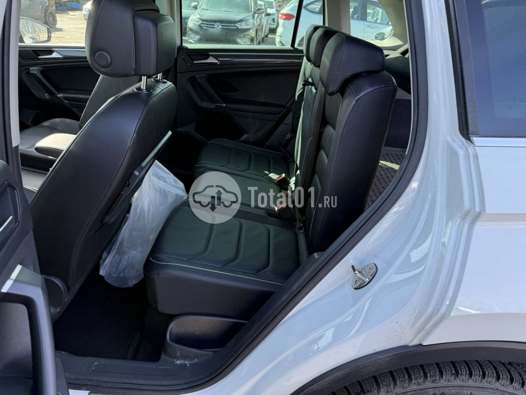 Фото Volkswagen Tiguan 112