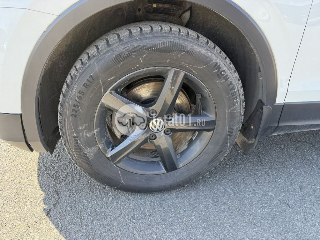 Фото Volkswagen Tiguan 132