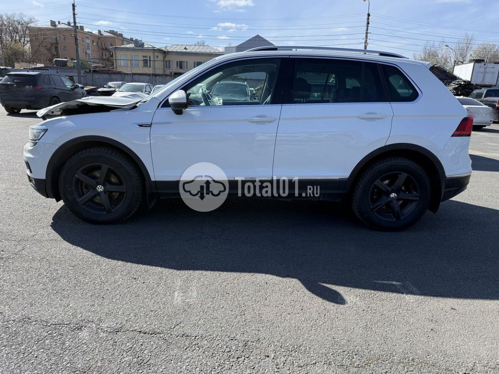Фото Volkswagen Tiguan 134