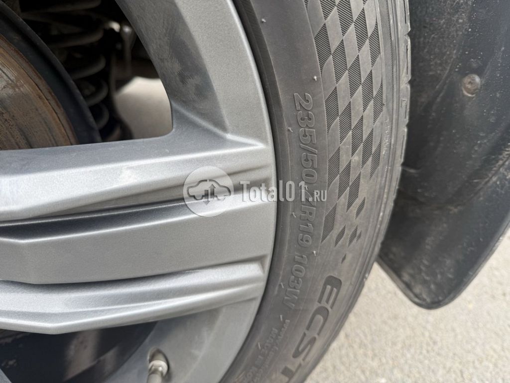Фото Volkswagen Tiguan 180