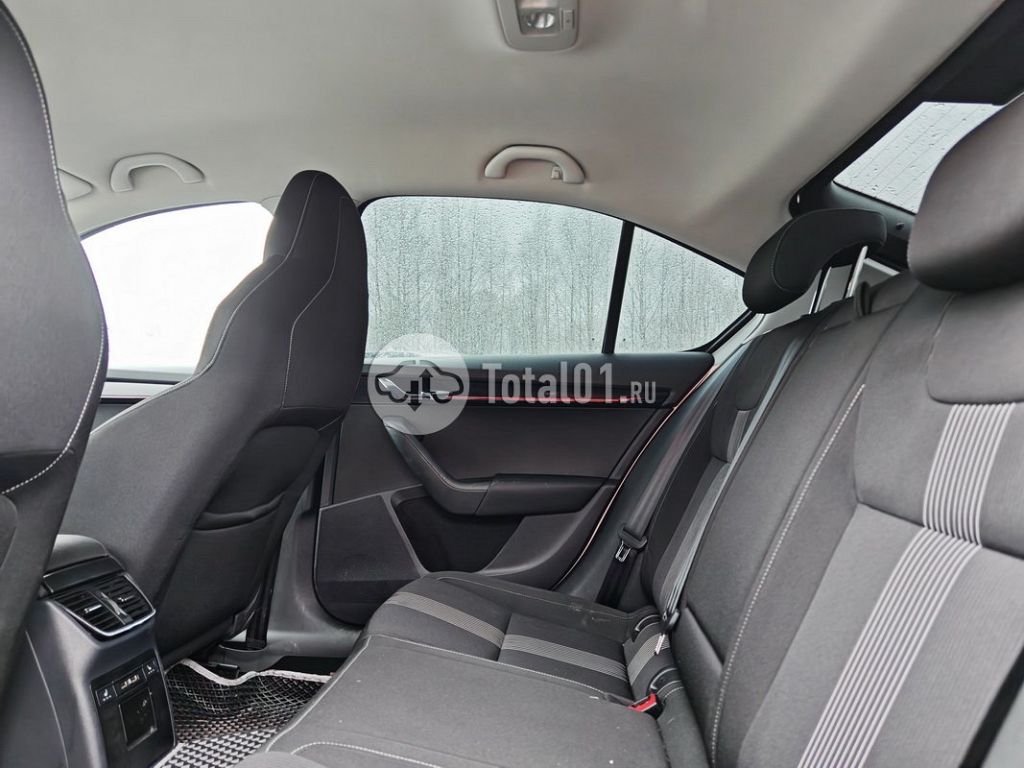 Фото Skoda Octavia 102