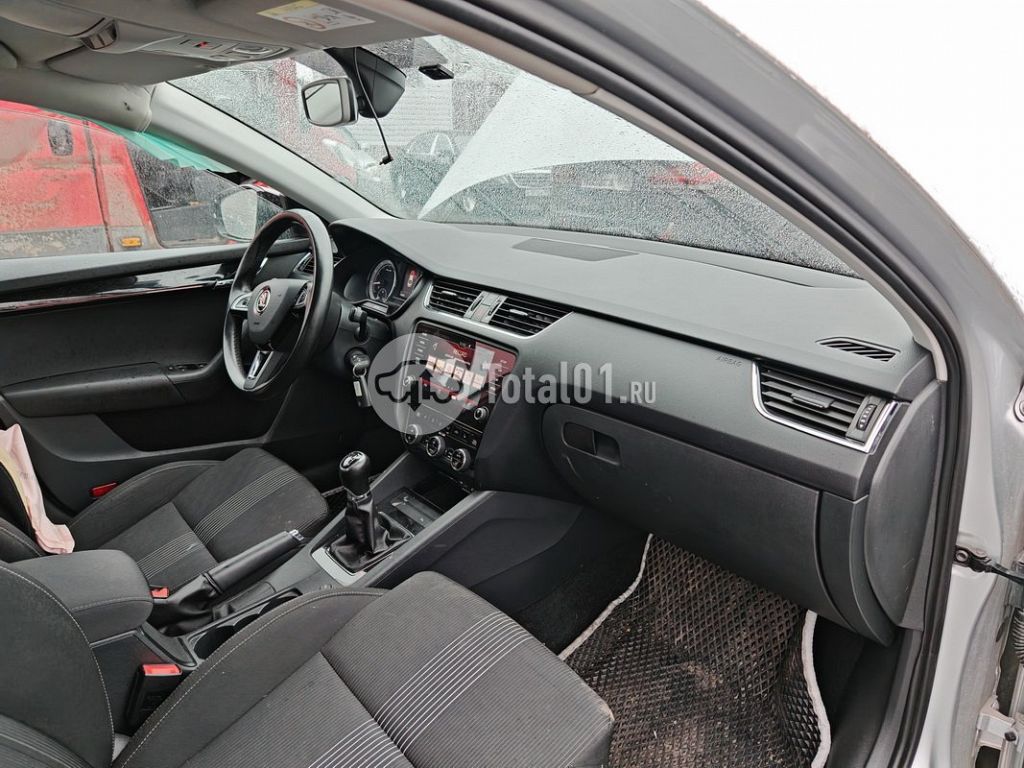 Фото Skoda Octavia 160