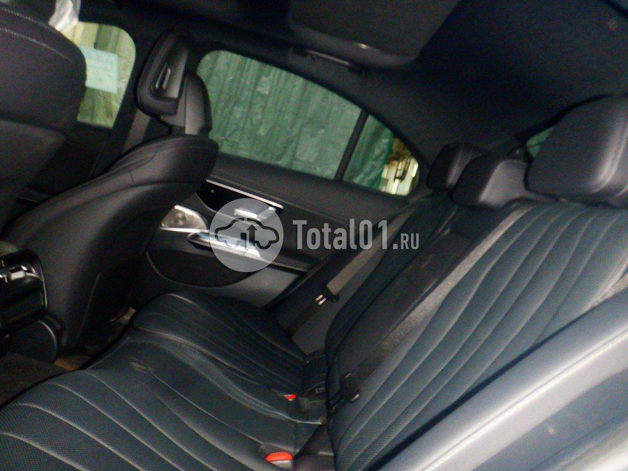 Фото Mercedes-Benz E-класс 70