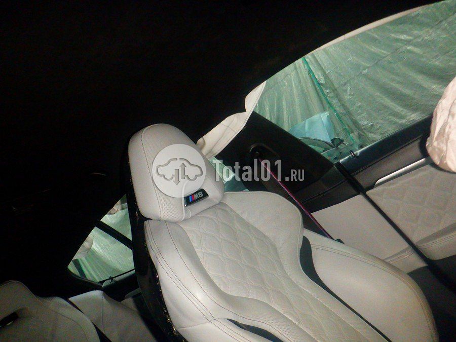 Фото BMW M8 40