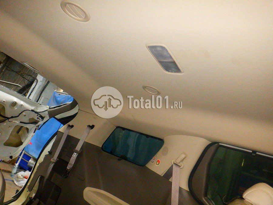 Фото KIA Carnival 42