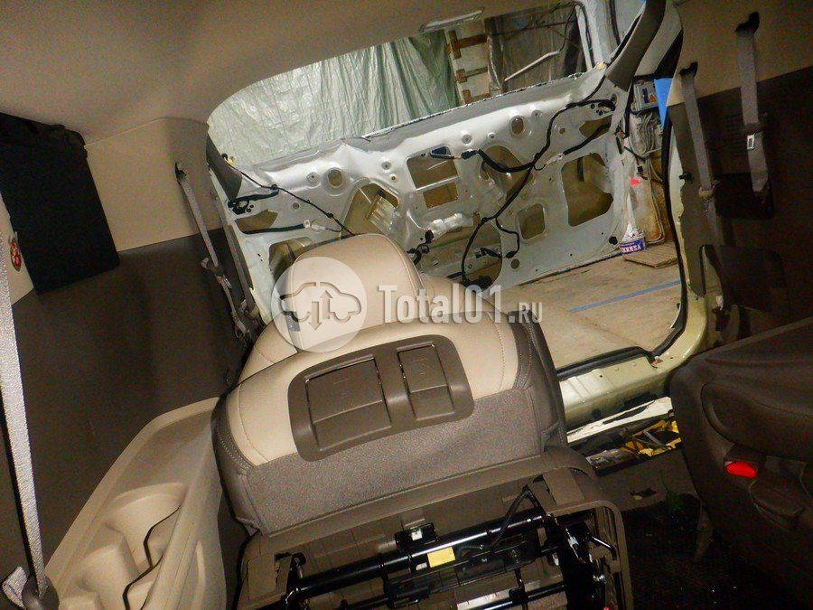 Фото KIA Carnival 50