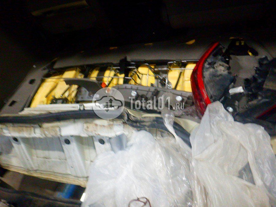 Фото KIA Carnival 60