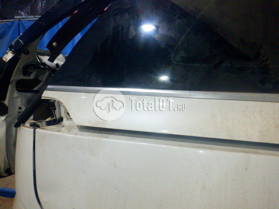 Фото KIA Carnival 114
