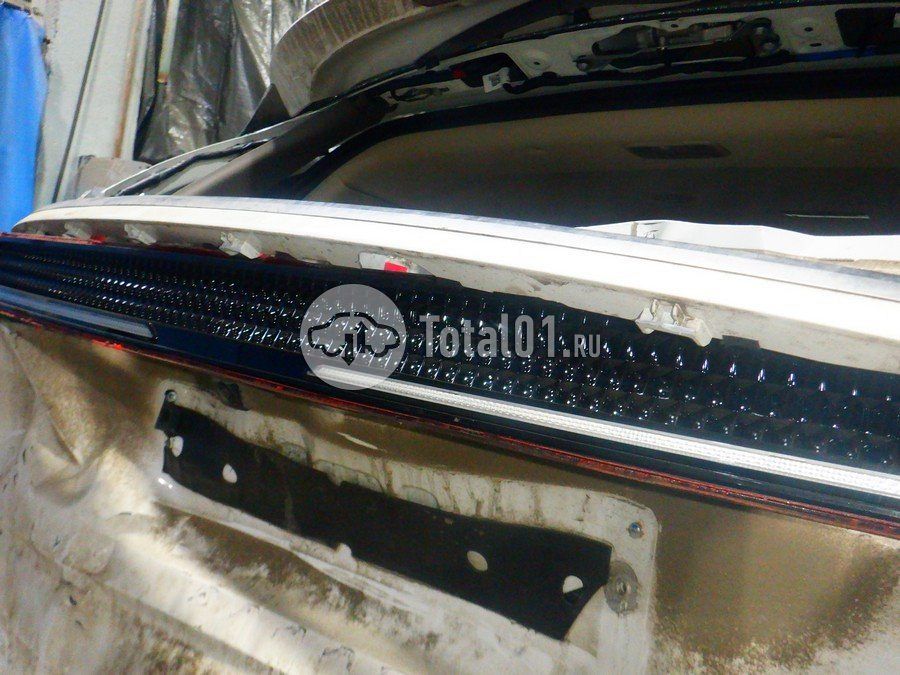 Фото KIA Carnival 142