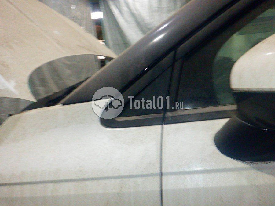 Фото KIA Carnival 178