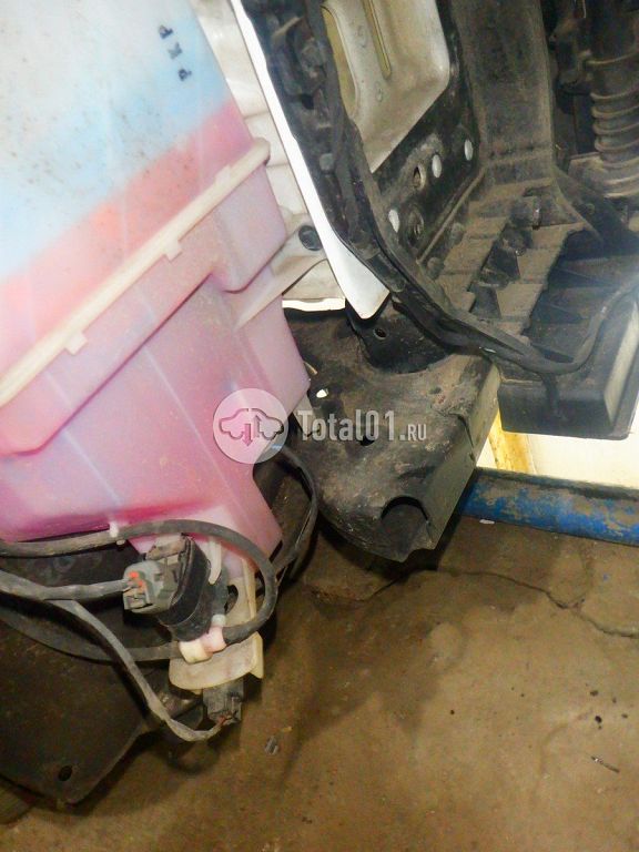 Фото KIA Carnival 212