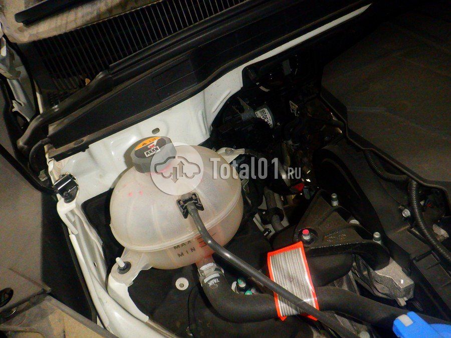 Фото KIA Carnival 222