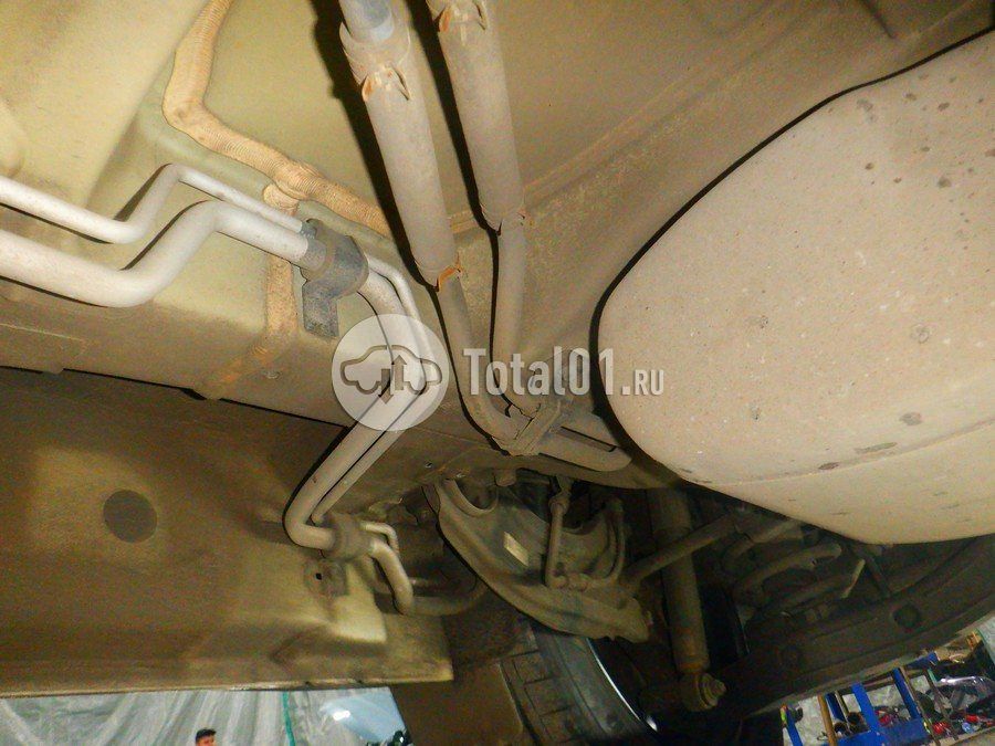 Фото KIA Carnival 270