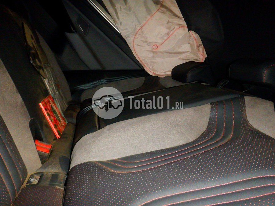 Фото Volkswagen ID4 60